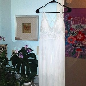 XL womens Bohemian lace applique smocked waist flowy maxi dress🌼